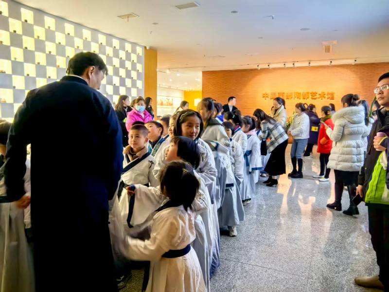 文化赋能：怒江魔创文旅挖掘城市文化资源的实践探索